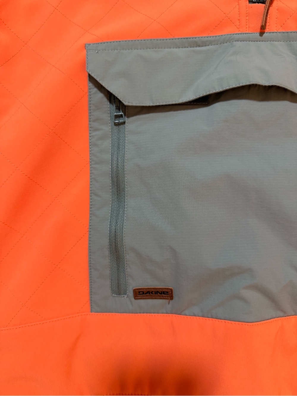 Dakine Orange and Light Blue Ski Pullover Jacket - Picture 2 of 6